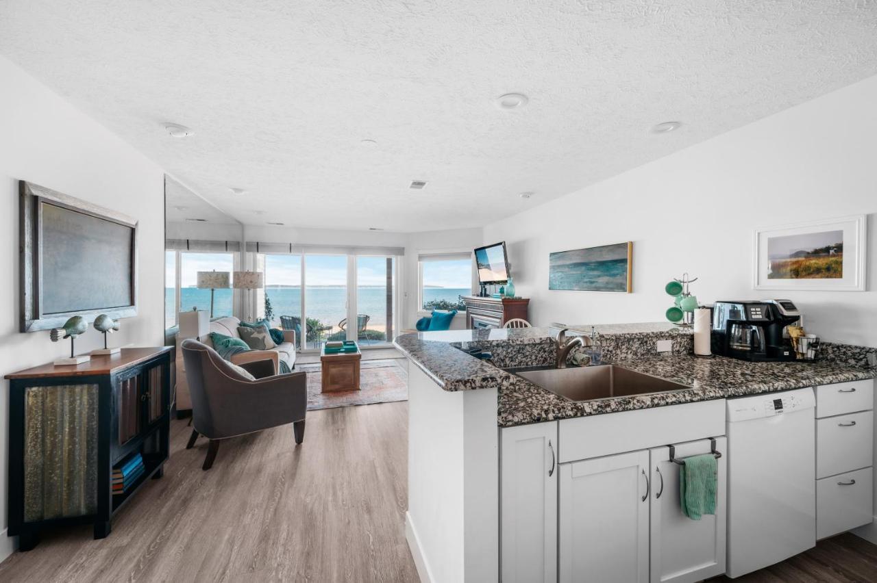 Beach 106 Direct Access Near Downtown Tart Trail Traverse City Ngoại thất bức ảnh