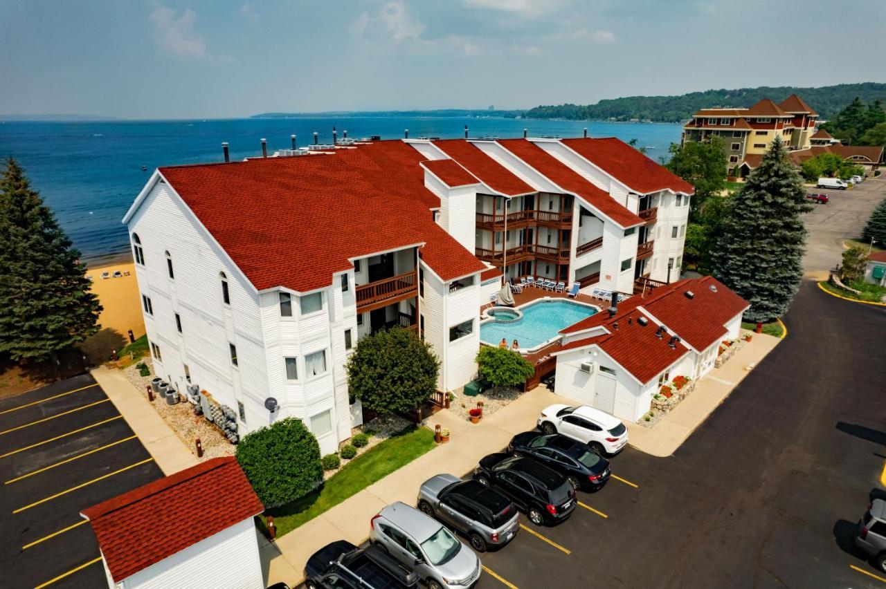Beach 106 Direct Access Near Downtown Tart Trail Traverse City Ngoại thất bức ảnh