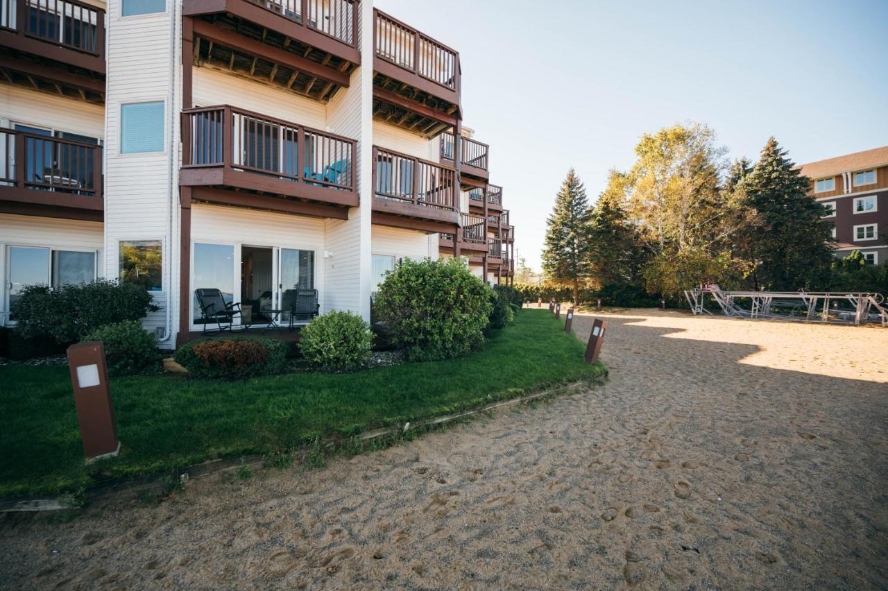 Beach 106 Direct Access Near Downtown Tart Trail Traverse City Ngoại thất bức ảnh